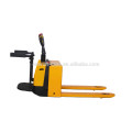 Económica mini batería pallet truck pallet jack Transpaleta eléctrica con capacidad de 1600 kg